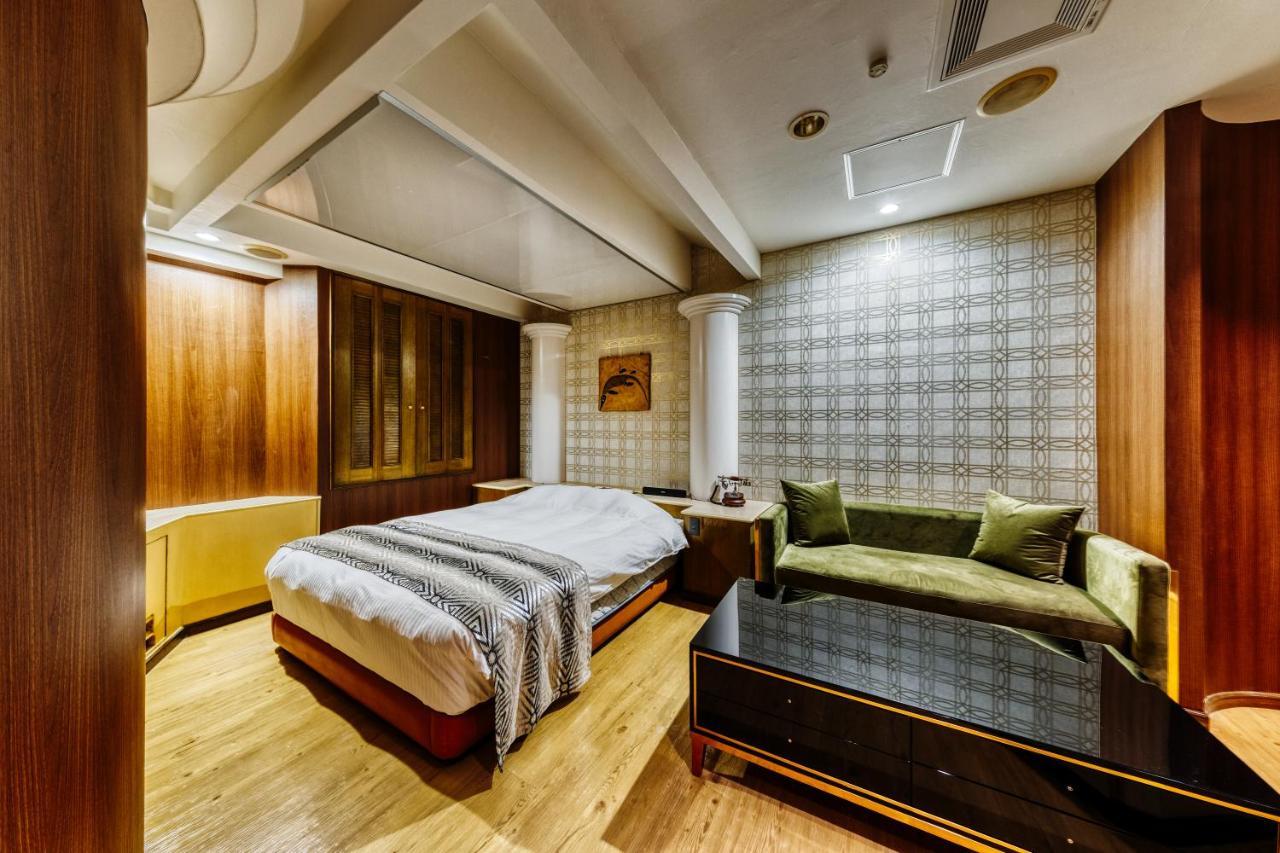 Hotel Artia Dinosaur Machida -Adult Only Kamiseya Eksteriør billede